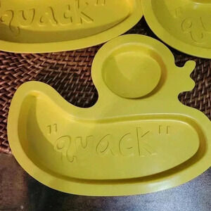 Tiny Footprint ASTRIK “quack” DUCK Plates Lot of 3 Sustainably Made Bamboo